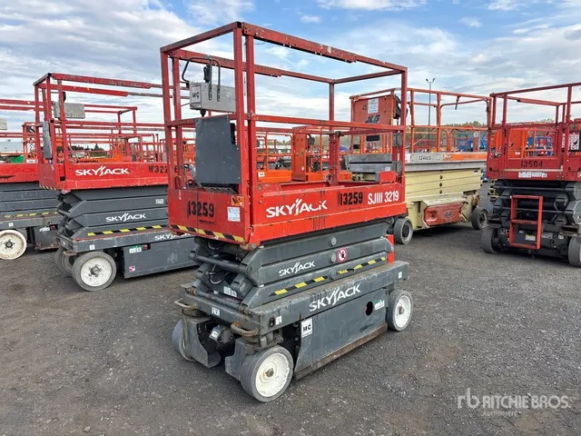 2019 Skyjack SJIII3219 Electric Scissor Lift