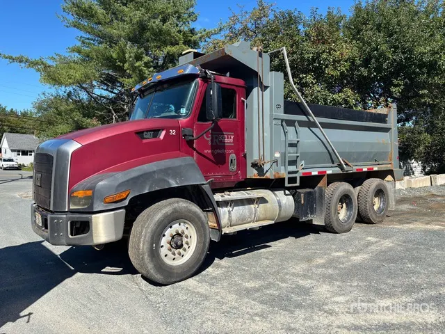 2013 Cat CT660S 6x4 T/A Dump Truck