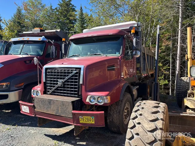 2008 Volvo VHD 6x4 T/A Dump Truck