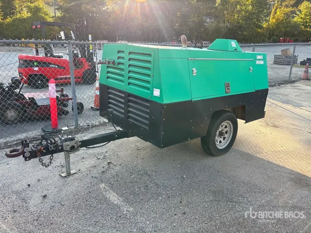 2014 Sullivan D185PDZSB 185 cfm Mobile Air Compressor