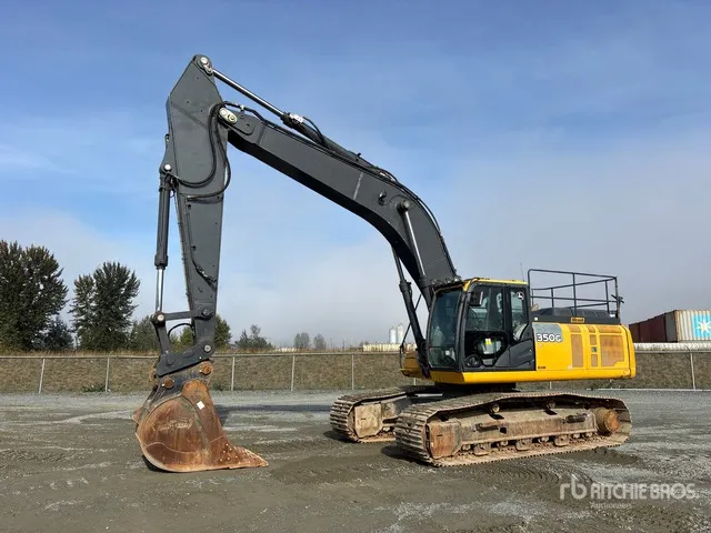 2017 John Deere 350GLC Tracked Excavator