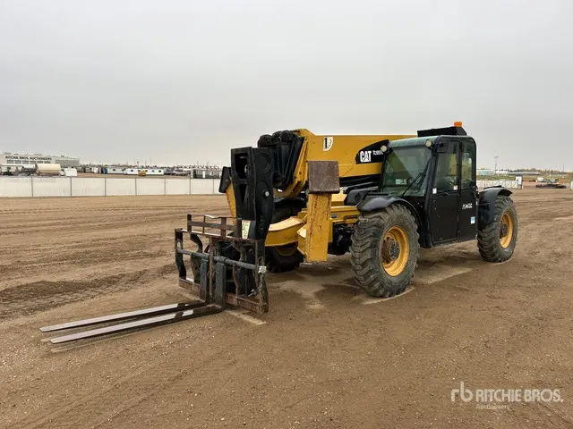 2013 Cat TL1055C Telehandler