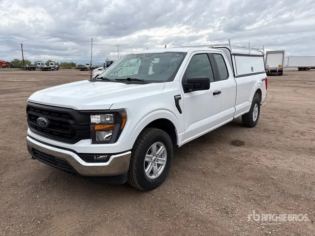 2023 Ford F-150 XL 4x4 Extended Cab Pickup
