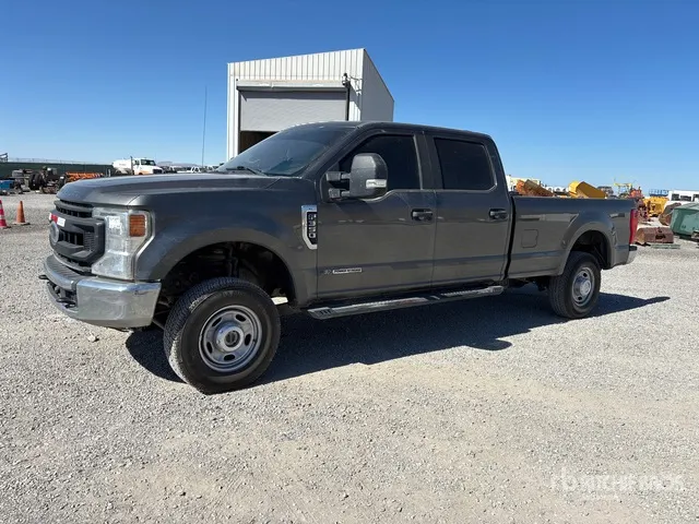 2020 Ford F-350 XL 4x4 Crew Cab Pickup