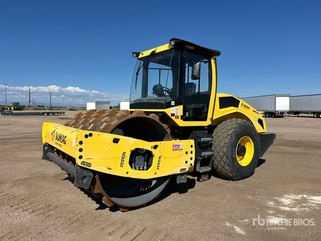 2023 Bomag BW211D-5 Smooth Drum Compactor