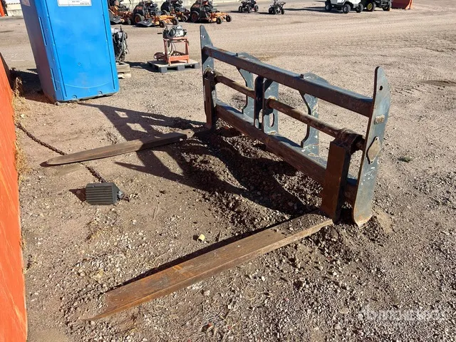 JRB 72 in Wheel Loader Forks - Fits John Deere