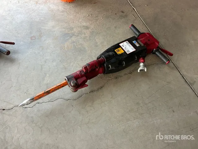 2019 Chicago Pneumatic CP 1290 SVR Pneumatic Demolition Breaker
