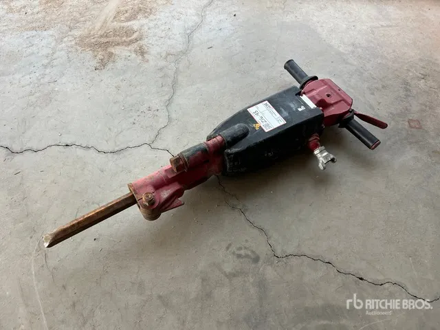 2018 Chicago Pneumatic CP 1290 SVR Pneumatic Demolition Breaker