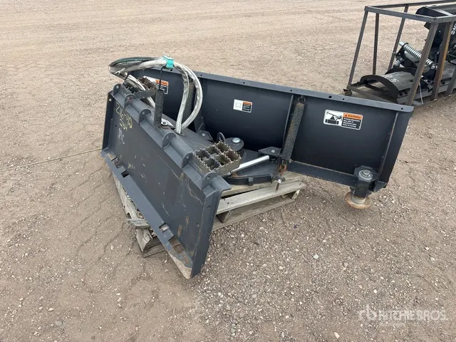 2013 Paldin 173355 72 in Skid Steer Snow Blade