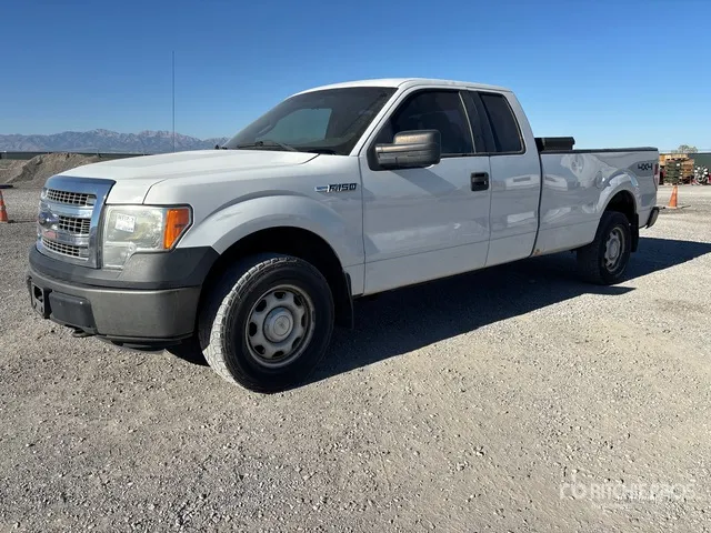 2011 Ford F-150 XL 4x4 Extended Cab Pickup