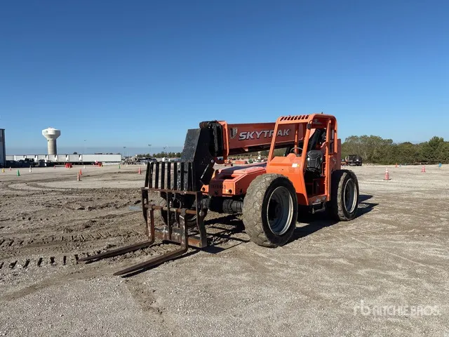 2018 JLG 8042 Telehandler