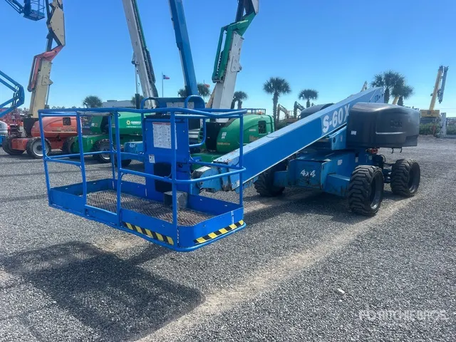 2014 Genie S-60X 4WD Diesel Telescopic Boom Lift