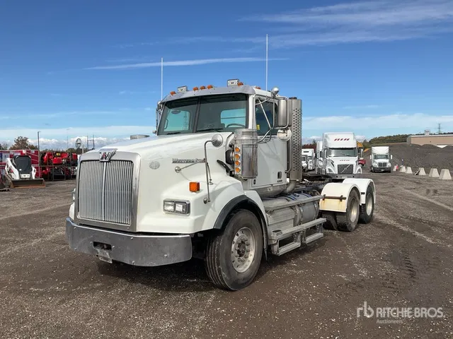 2018 Western Star 4900 SA 6x4 Heavy Haul T/A Day Cab Truck Tractor