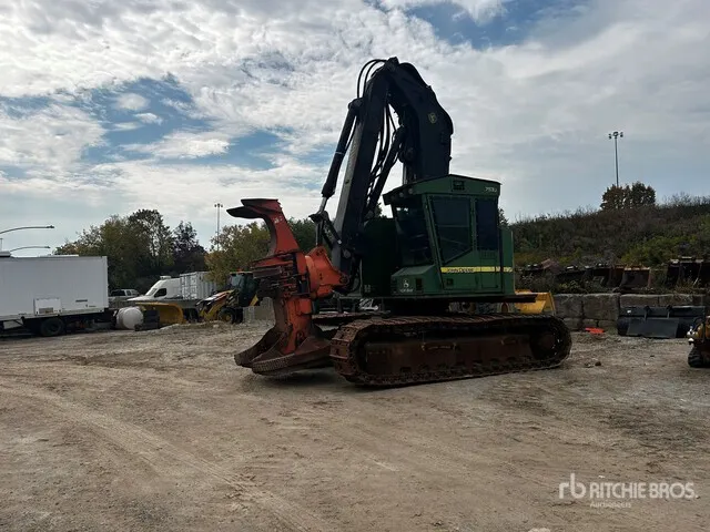 2010 John Deere 753J Track Feller Buncher