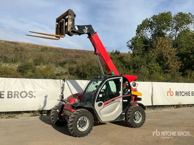 2022 Manitou MT625 Telehandler