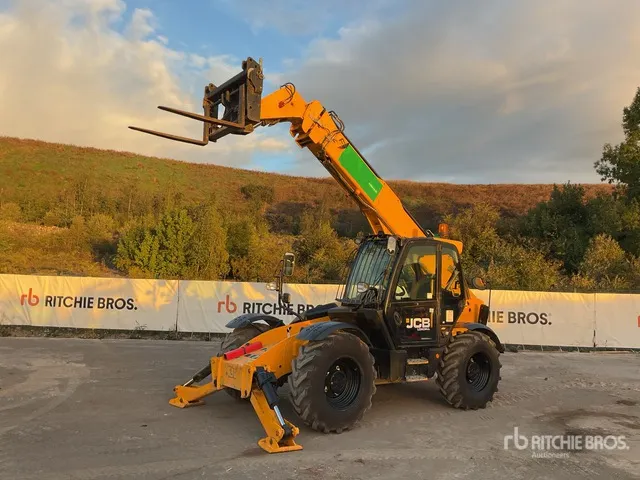 2017 JCB 535-125 Telehandler