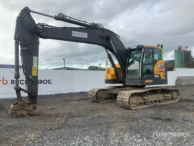 2019 Volvo ECR235EL Tracked Excavator