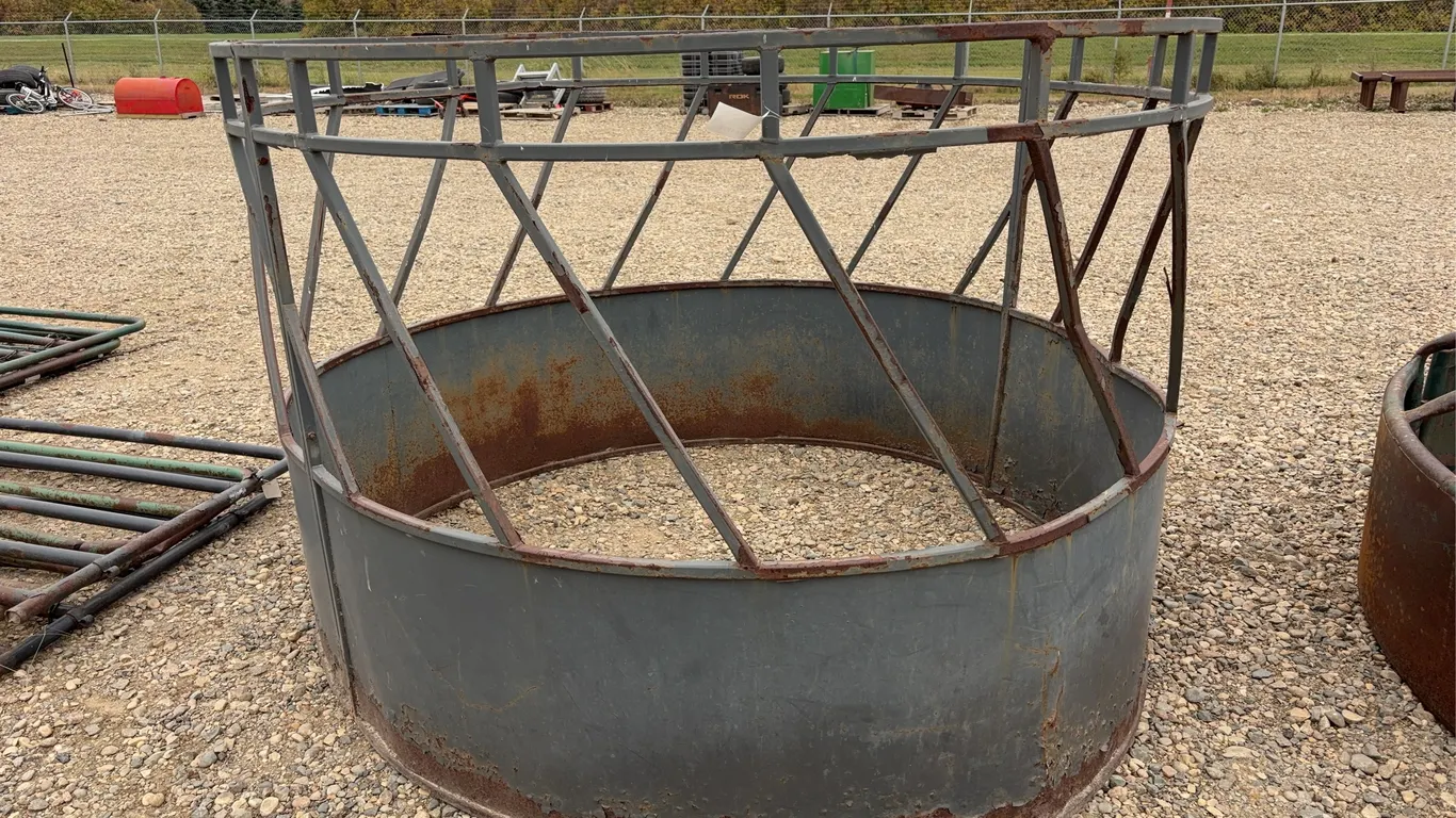 Round Bale Feeder