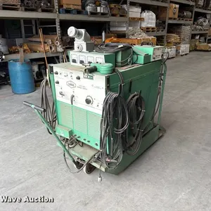 Linde UCC-305 welder