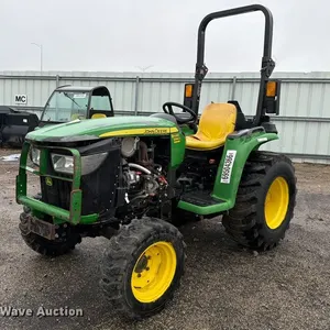 2018 John Deere 3032E MFWD tractor