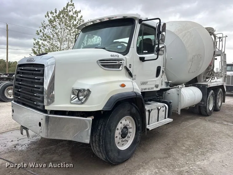 2024 Freightliner 114SD ready mix truck
