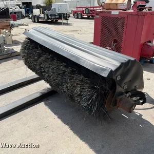 2014 Bobcat 68 angle broom skid steer broom