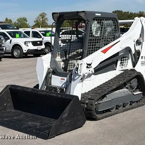 2017 Bobcat T595 tracked skid steer loader
