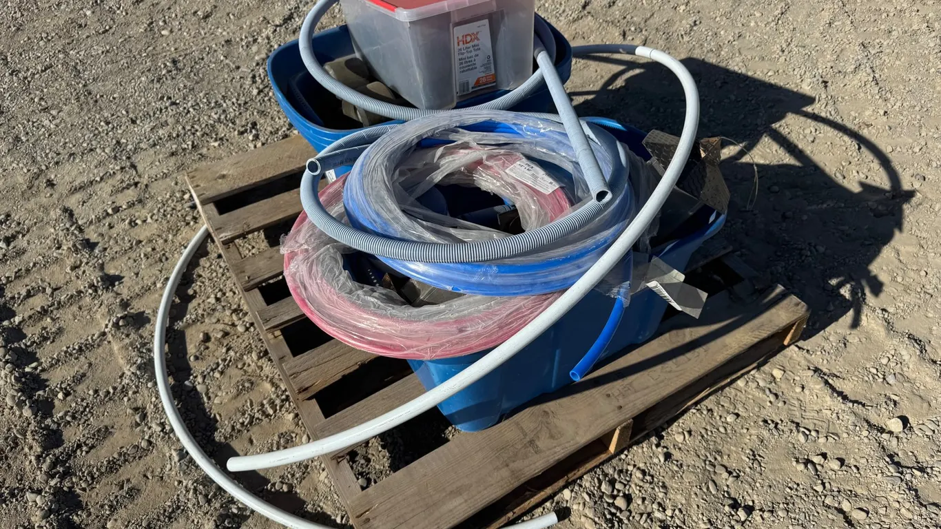 Assorted Pallet Of Pipe / Pex Pipe