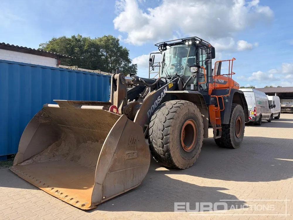 2022 Doosan DL420-7