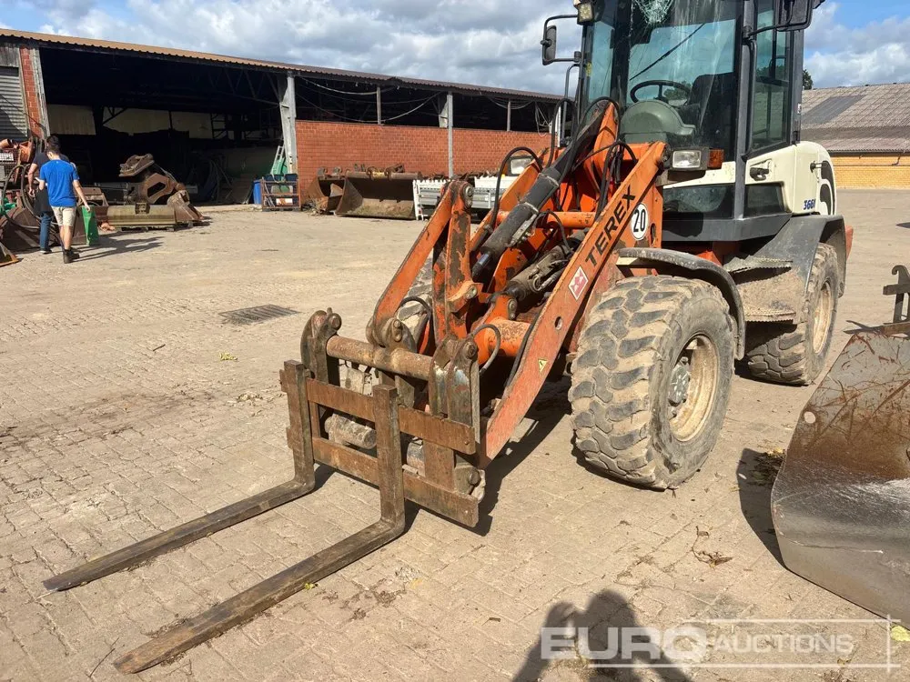 2006 Terex SKL834