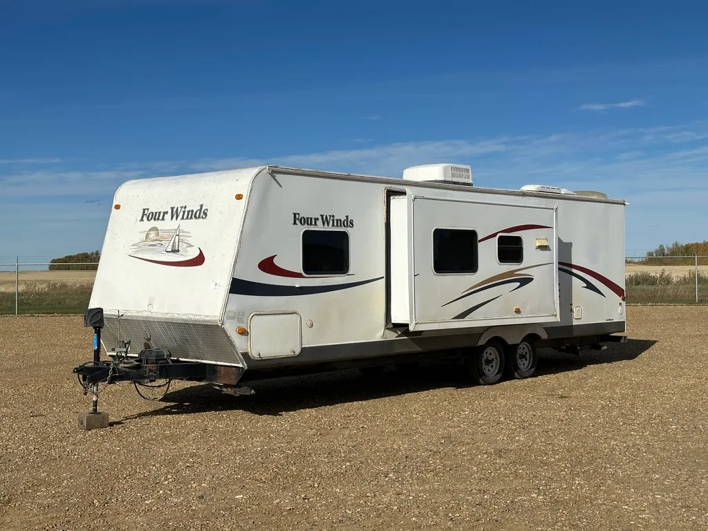 2010 Four Winds 28B-GS T/A Travel Trailer