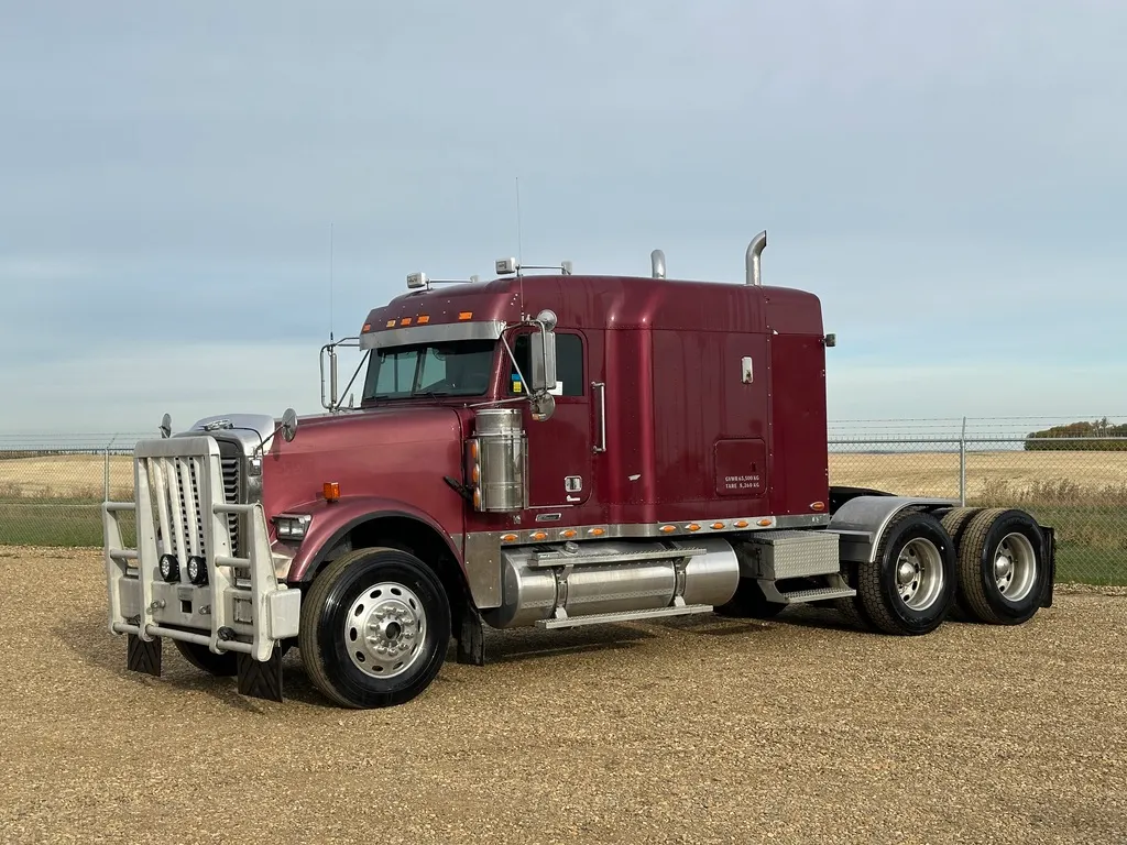 2006 Freightliner Classic 120 T/A Sleeper Truck Tractor