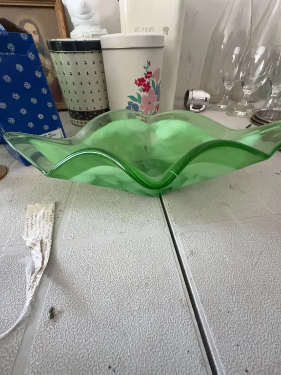 Green Hand-Blown Art Glass Bowl with Wavy Rim