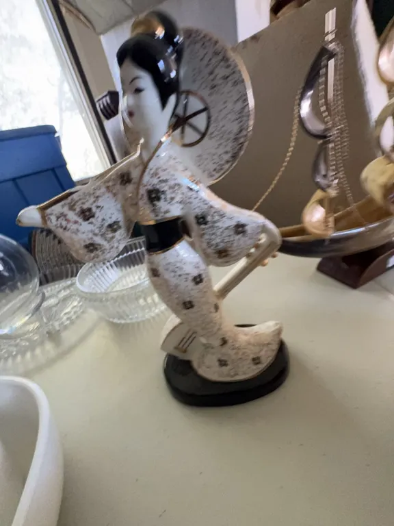 Porcelain Japanese Geisha Figurine with Parasol
