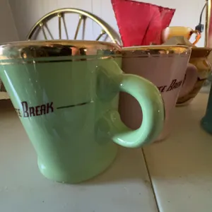 Vintage Ceramics, Glassware, and Collectibles Lot