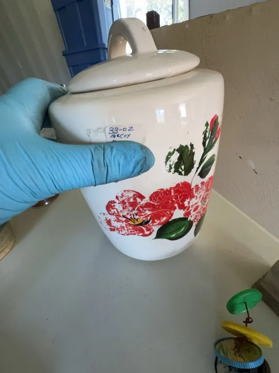 McCoy 33 Oz Lidded Ceramic Cookie Jar with Floral Decoration