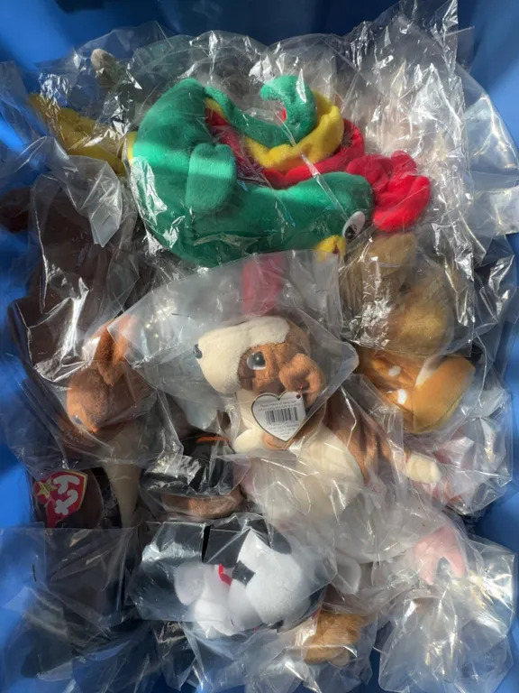 Tagged Ty Beanie Babies Plush Toys in Individual Bags