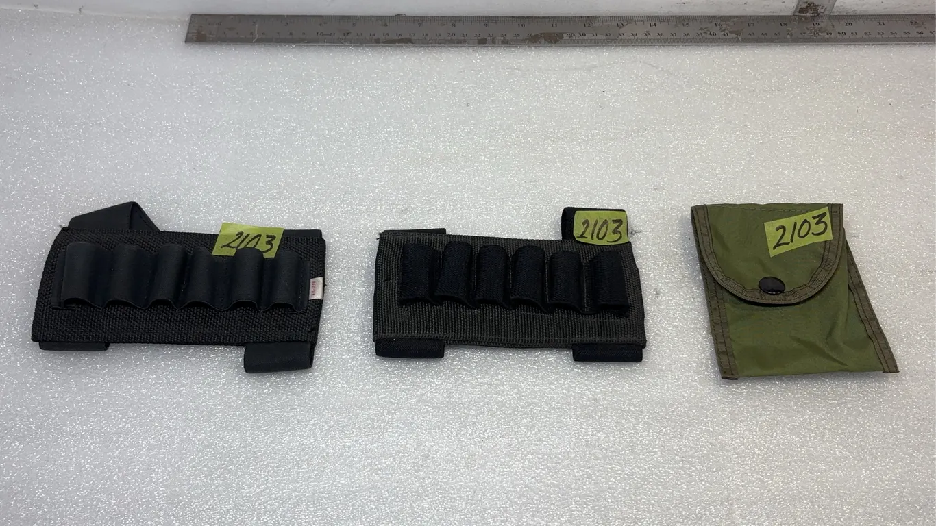 Assortment of Belt Tactical Cartridge Holders and Utility Pouch, Approx. 3 Pieces, *Unreserved*