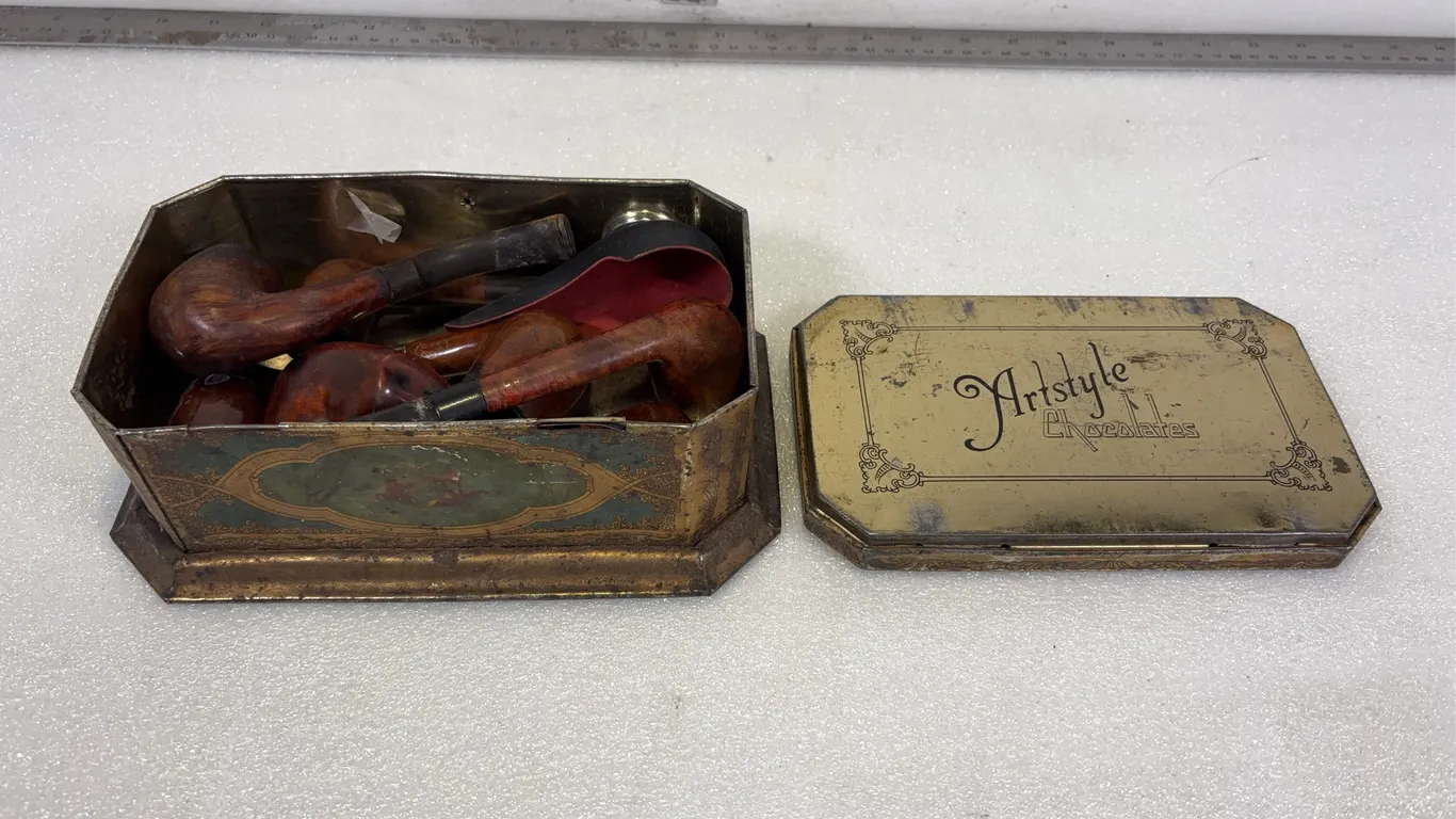 Antique Metal Box of Wood Tobacco Pipes, Approx. 9 Items Including Box *Unreserved*