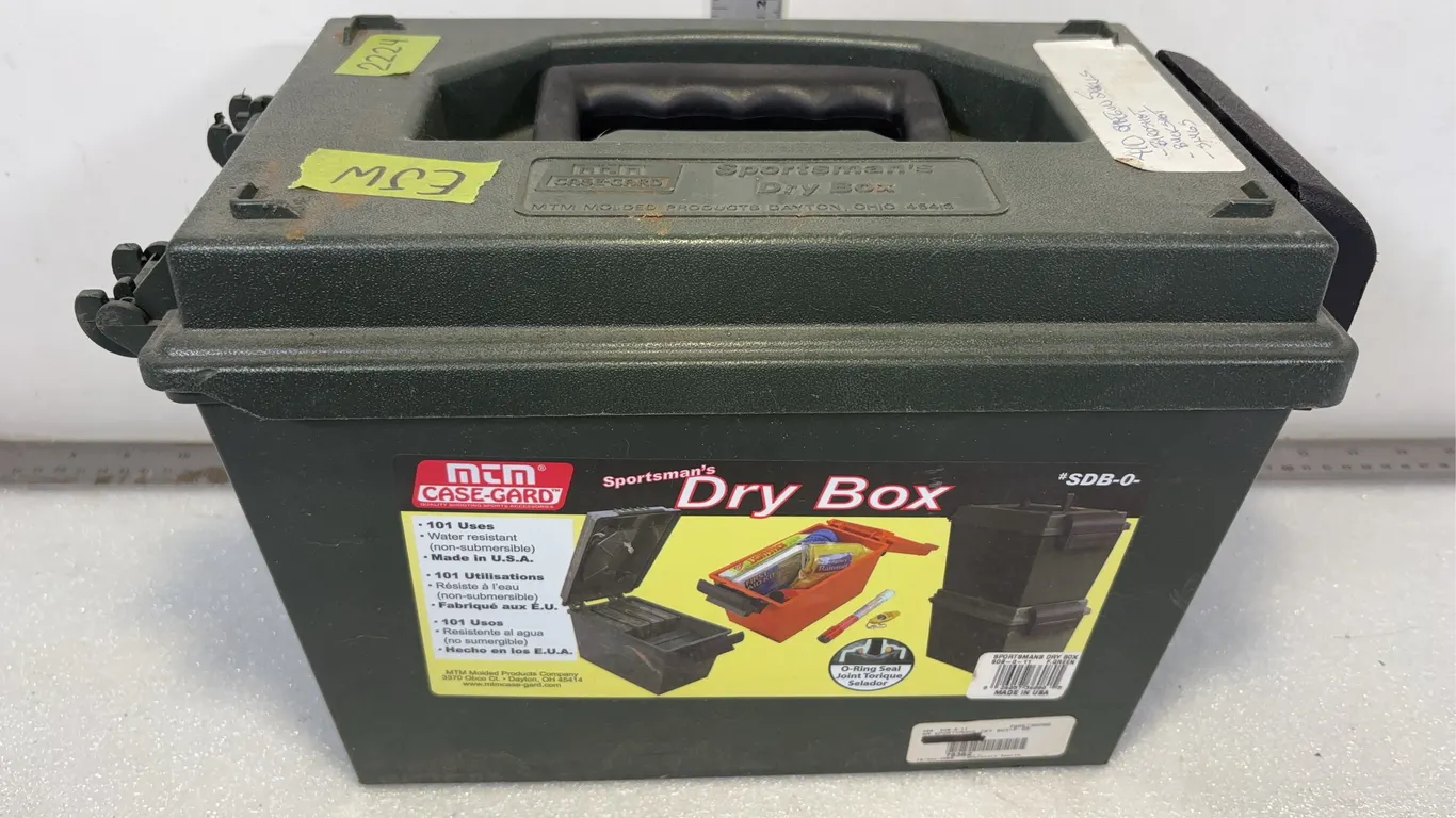MTM Case-Guard Sportsman's Dry Box, Approx. 12"x7"x9" *Unreserved*