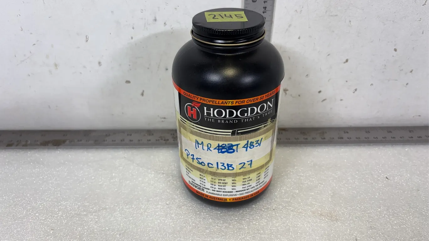 Bottle of Hodgdon Powder, Approx. 7"x4" *Unreserved*