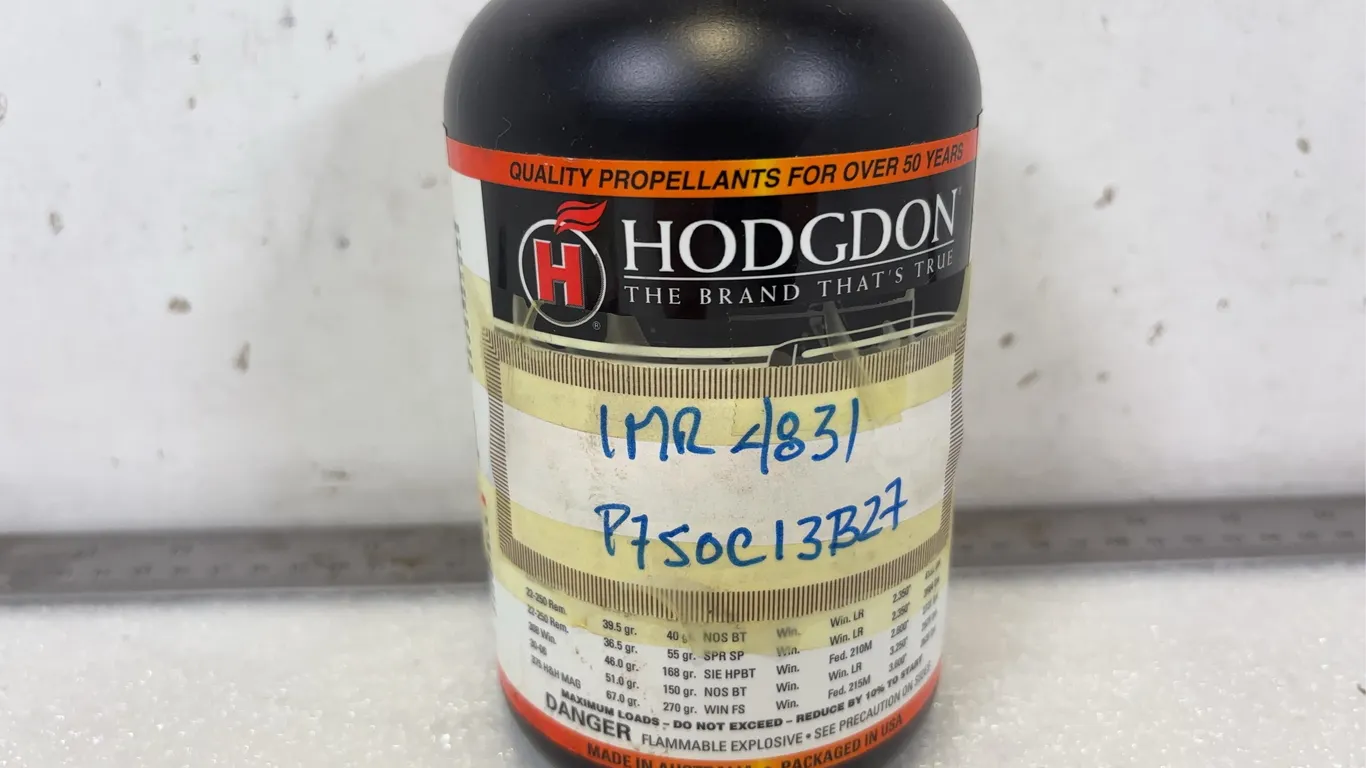 Bottle of Hodgdon Powder, Approx. 7"x4" *Unreserved*