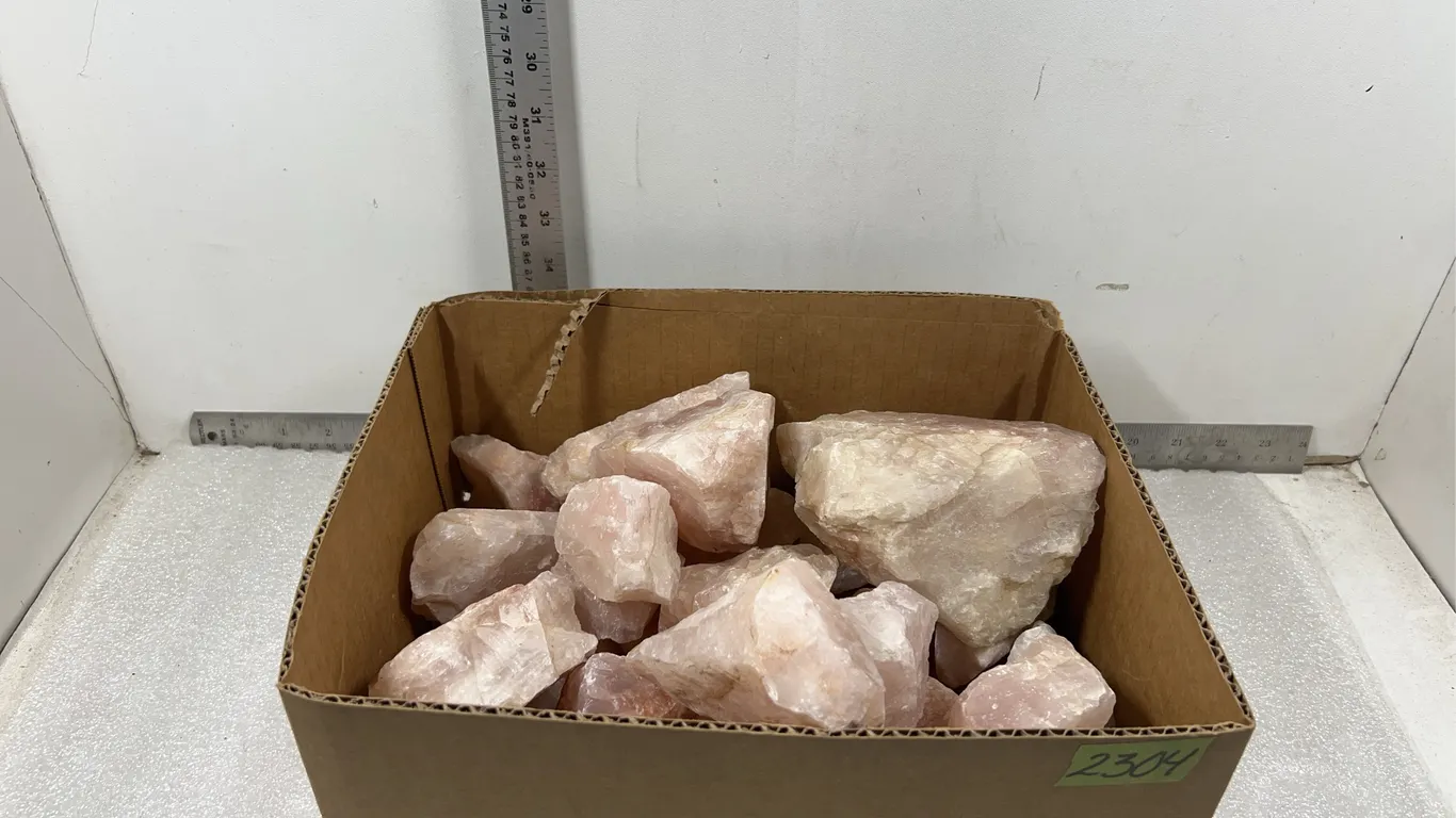 Rose Quartz Crystal Chunks, Approx. 26 Pieces *Unreserved*