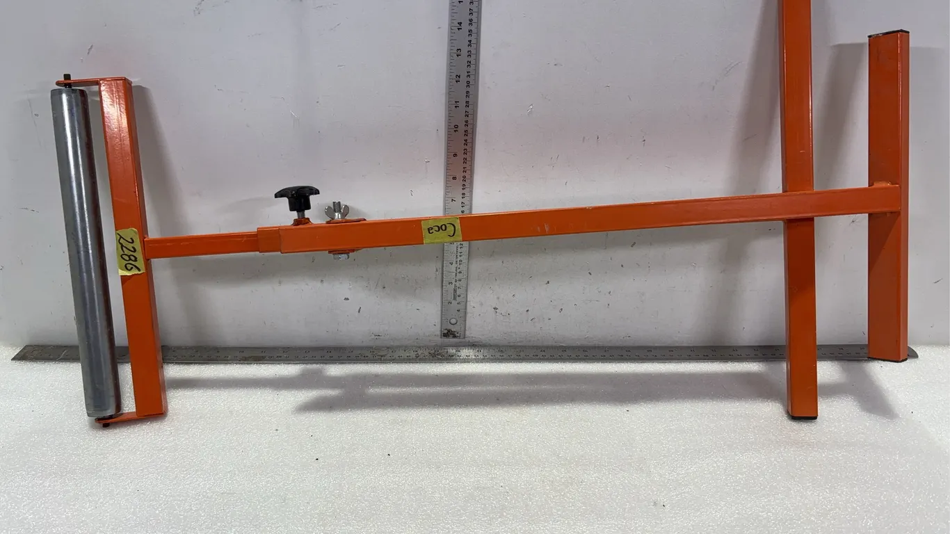Folding Metal Roller Stand, Approx. 33" *Unreserved*