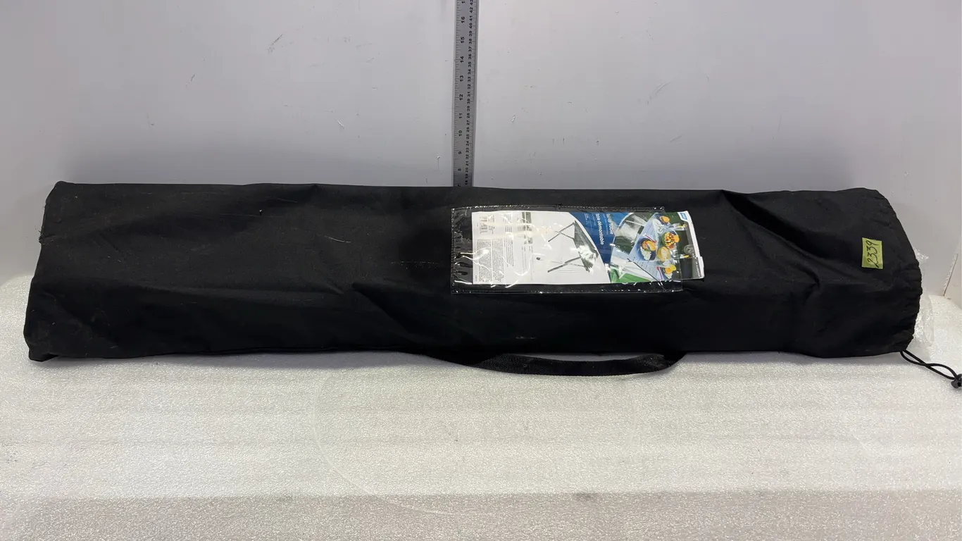 Camco Roll-Up Table, Approx. 28"x44"x27" *Unreserved*
