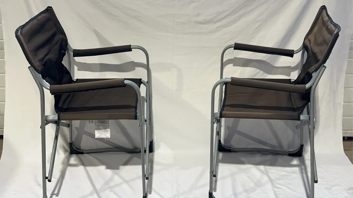 2 - Identical Regular Lawn Chairs, Approx. 24"x19"x37" *Unreserved*
