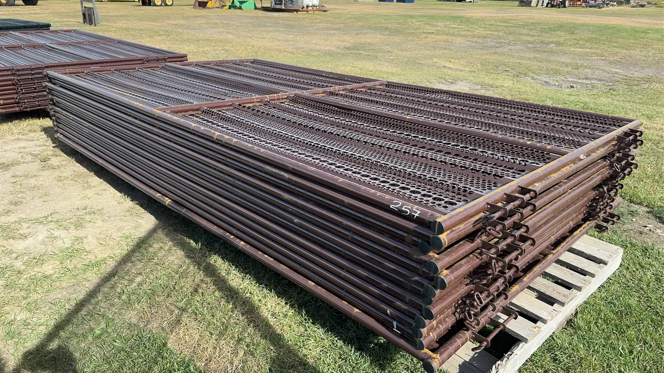 12 - Wind Break Fence Panels, 1 5/8" tubing, 12' L x 6'6'' H, (12 x Bid Price) *Unreserved*