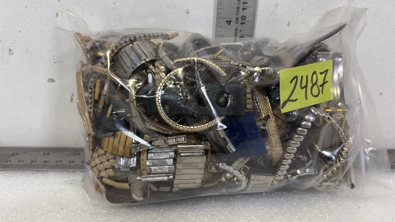Bag of Vintage Collectible Watch Straps, Approx. 50 pce, *Unreserved*