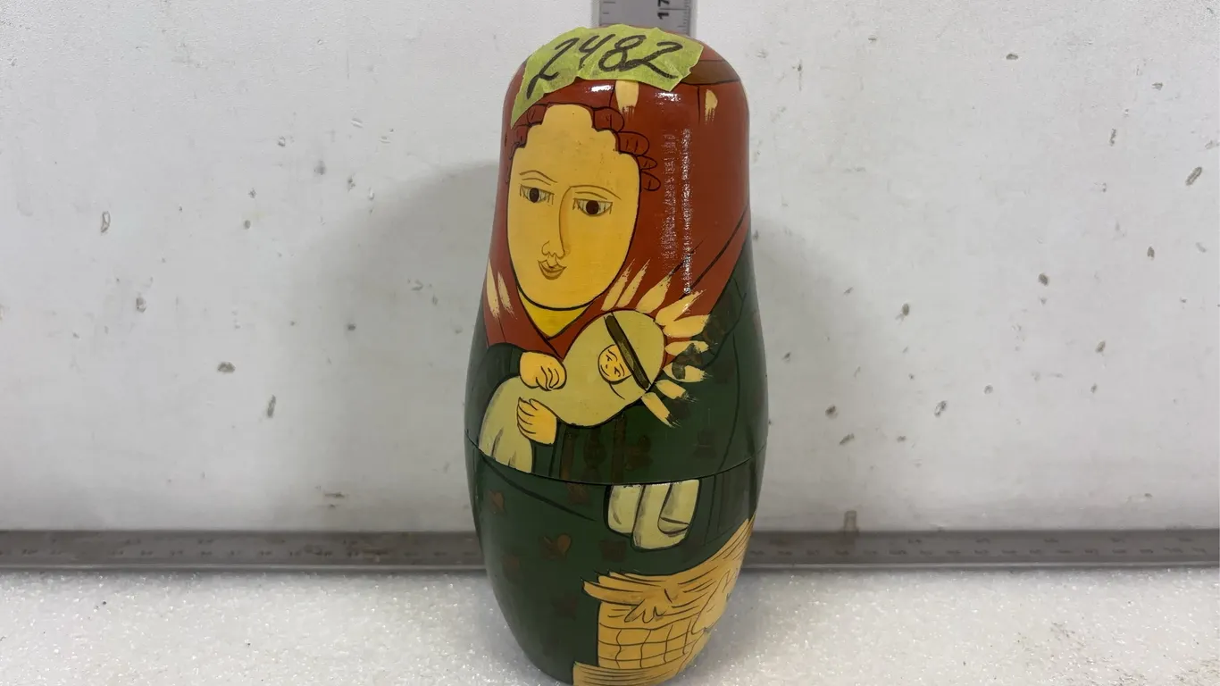 Vintage Wooden Russian Doll, Approx. 11 pce, *Unreserved*