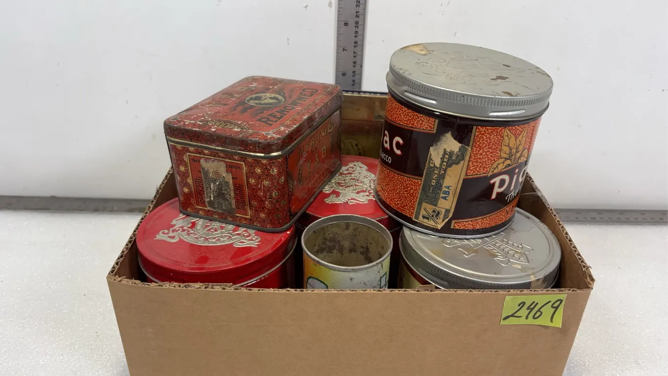 Vintage Metal Storage Tins, Approx. 8 pce, Vintage Can of Orange Crush, *Unreserved*